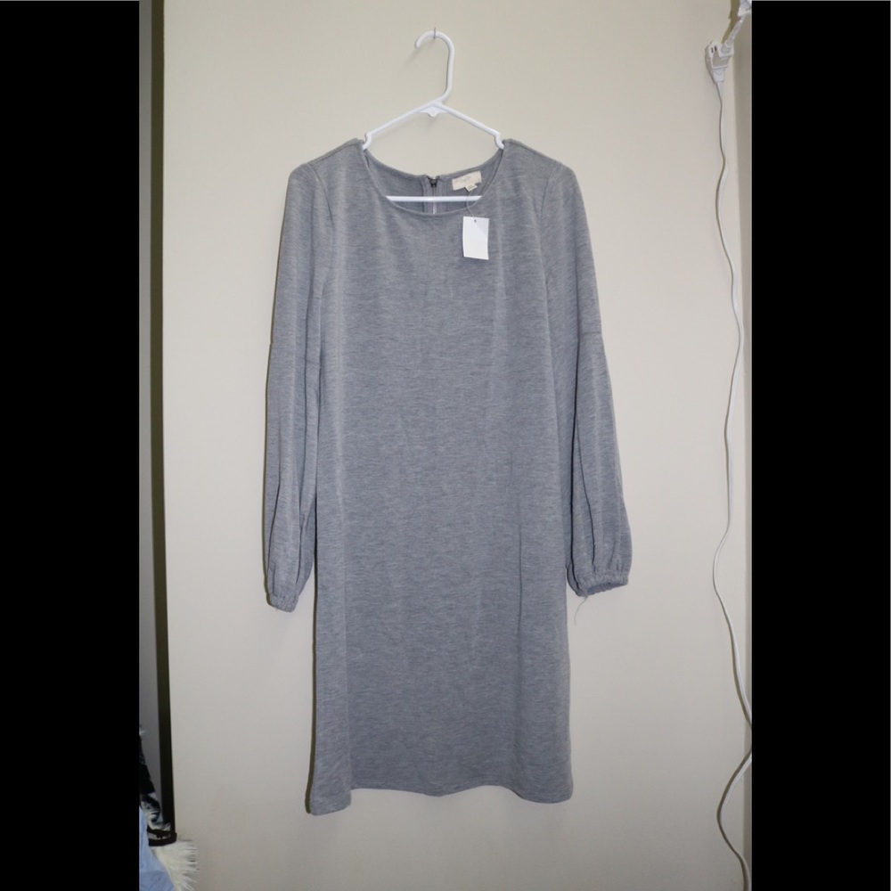 Grey long sleeve dress